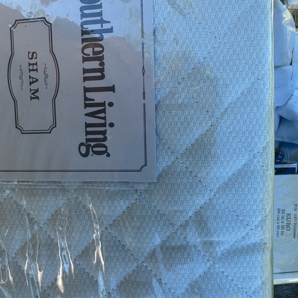 Southern Living brand 2 pieces sham,standard size - Picture 2 of 6
